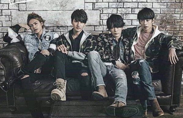 Song Review: KAT-TUN – Unlock | The Bias List // K-Pop Reviews