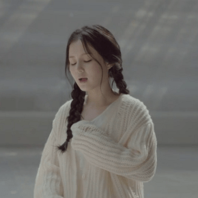 Song Review: Lee Hi –&nbsp;Breathe
