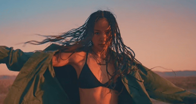 lee-hyori-black.png?w=640
