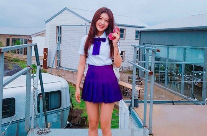Song Review: LOONA (Choerry) – Love Cherry Motion | The Bias List ...