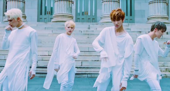 Song Review: SVT Performance Team (Seventeen) – Lilili Yabbay