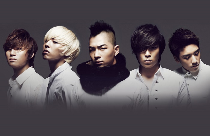 K-POP・アジア BIGBANG V.l V WORLD BIGBANG Reflect on Their World Tour in Exclusive Q&A
