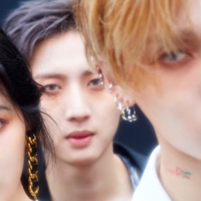 Song Review: Triple H – Retro&nbsp;Future