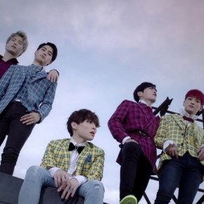 Song Review: AlphaBat – New&nbsp;World