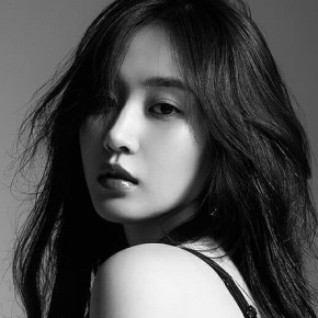Song Review: Yuri (SNSD) – Into&nbsp;You