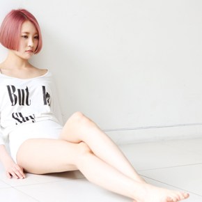 Random Shuffle Review: Sunmi – 24&nbsp;Hours