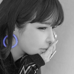 Song Review: Park Bom – 4:44 (ft.&nbsp;Wheein)