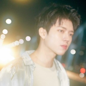 Song Review: Woohyun – Hold On Me (ft.&nbsp;Junoflo)