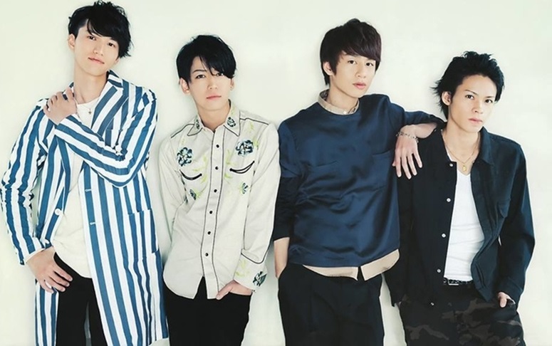 Best of the B-Sides: Vol.01 (KAT-TUN, Kara, PSY, T.M.Revolution