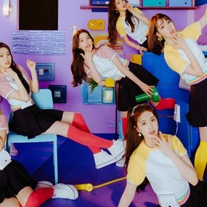 Song Review: Weeekly – Tag&nbsp;Me