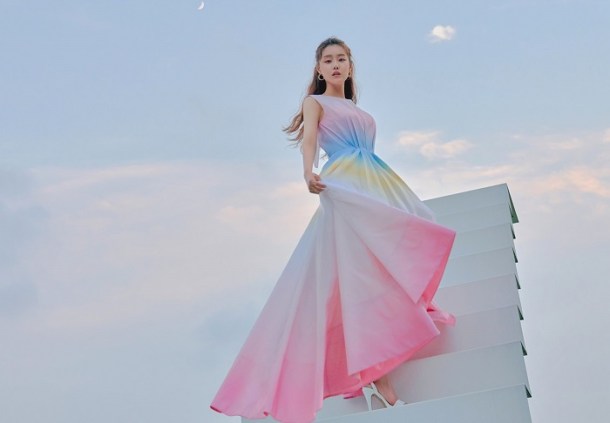 Song Review: Song Ji-eun – MIL (Make It Love) | The Bias List // K-Pop Reviews & Discussion