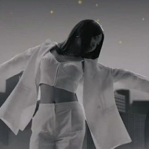 Song Review: Chungha –&nbsp;X