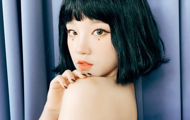 Yuqi - Bonnie &amp; Clyde