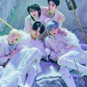 Song Review: TXT –&nbsp;Frost