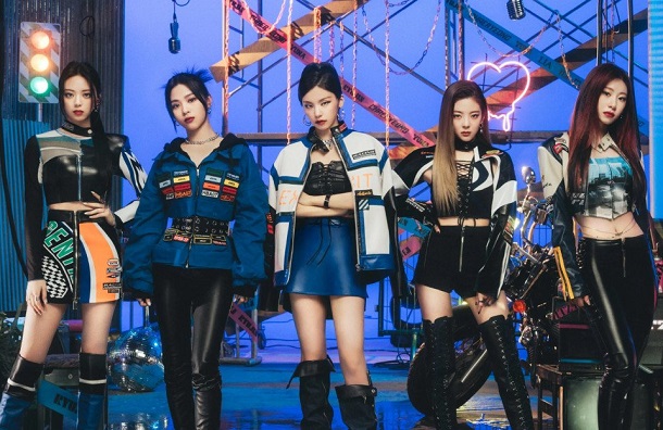 Song Review: ITZY – Voltage | The Bias List // K-Pop Reviews