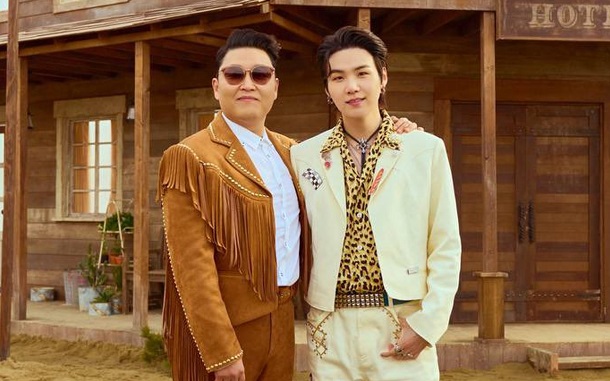 PSY - That That (ft. Suga)