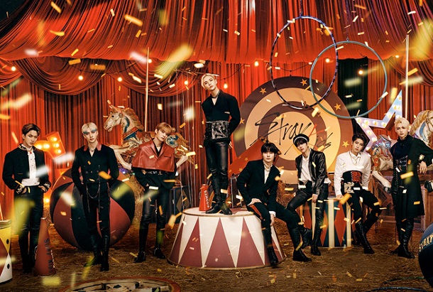 Stray Kids - Circus