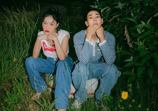 Loco &amp; Hwasa - Somebody!