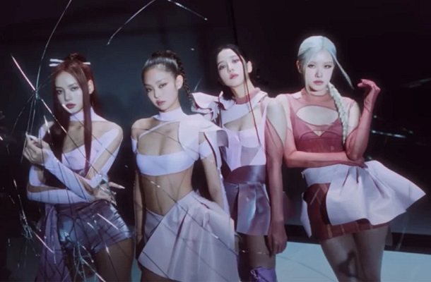 BLACKPINK - Pink Venom