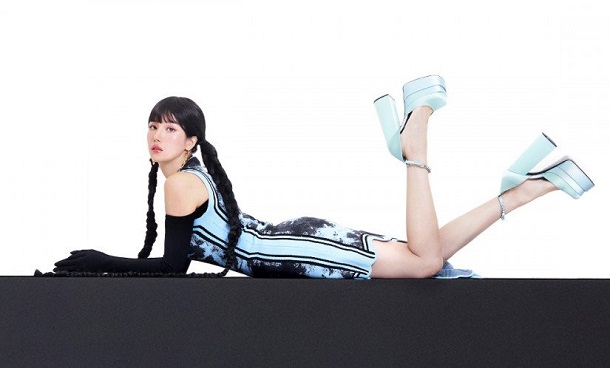 Kwon Eunbi - Underwater