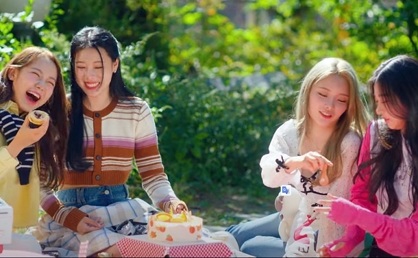 Fifty Fifty - Lovin' Me