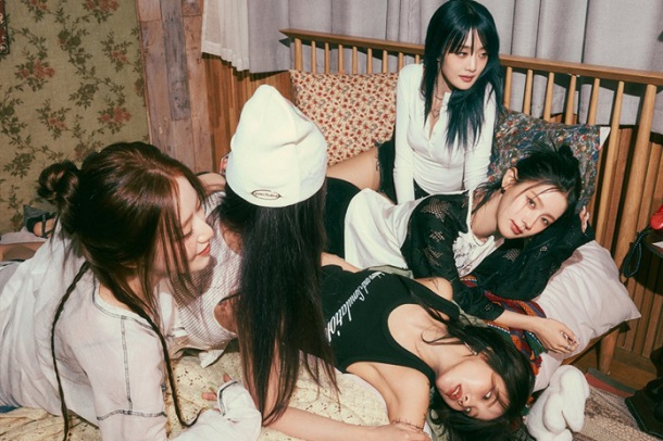 (G)I-DLE - Queencard