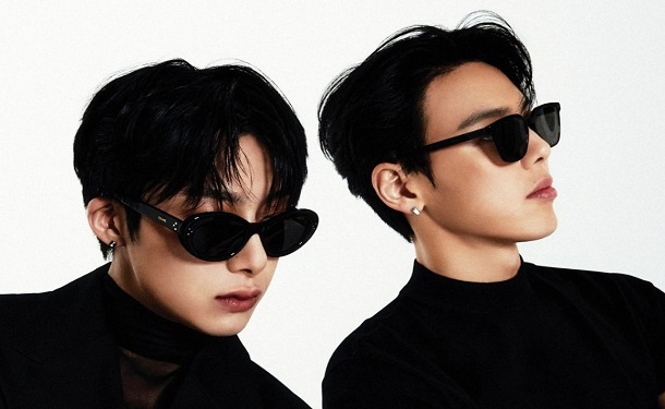 Shownu x Hyungwon - Love Me A Little