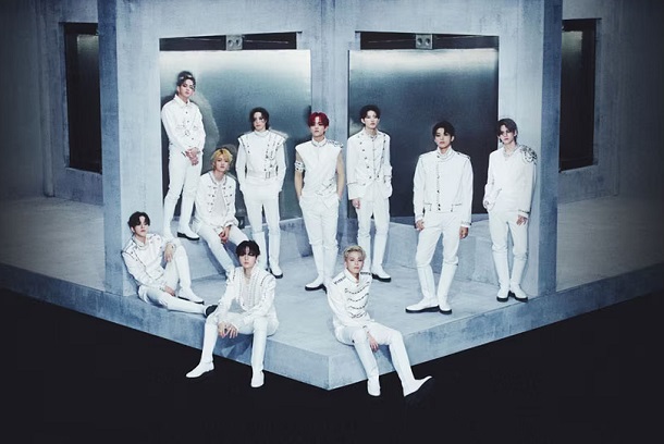 Song Review: Treasure – Bona Bona | The Bias List // K-Pop Reviews