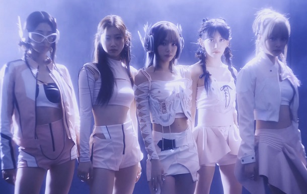 LE SSERAFIM - Perfect Night