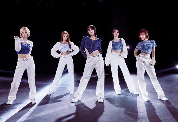 Queenz Eye - THIS IS LOVE