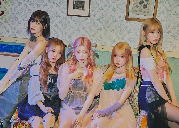 Billlie - Domino (Butterfly Effect)