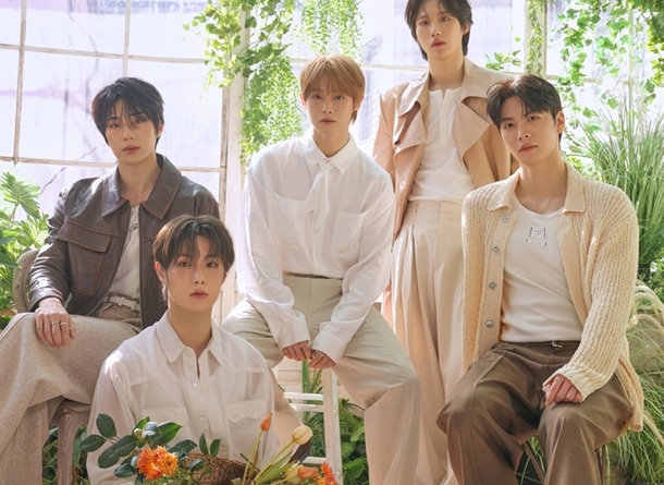 Song Review: ASC2NT – Still Rose