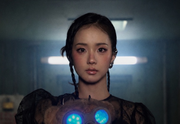 Song Review: Jisoo (BLACKPINK) – Click